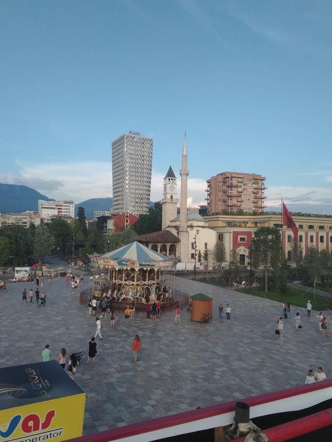 Tirana City Center Lägenhet Exteriör bild